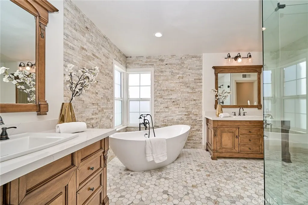 San Juan Capistrano, CA 92675
