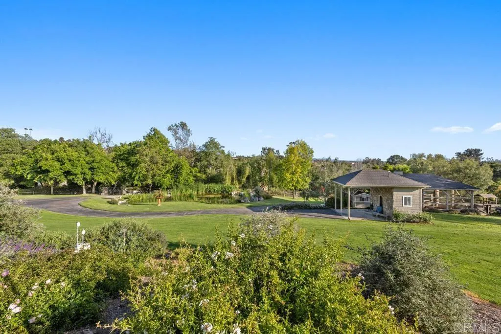 https://cdn.realtyfeed.com/cdn/127/306651929/0f9a5dd1f3357be6e46456d6a3de5898.webp