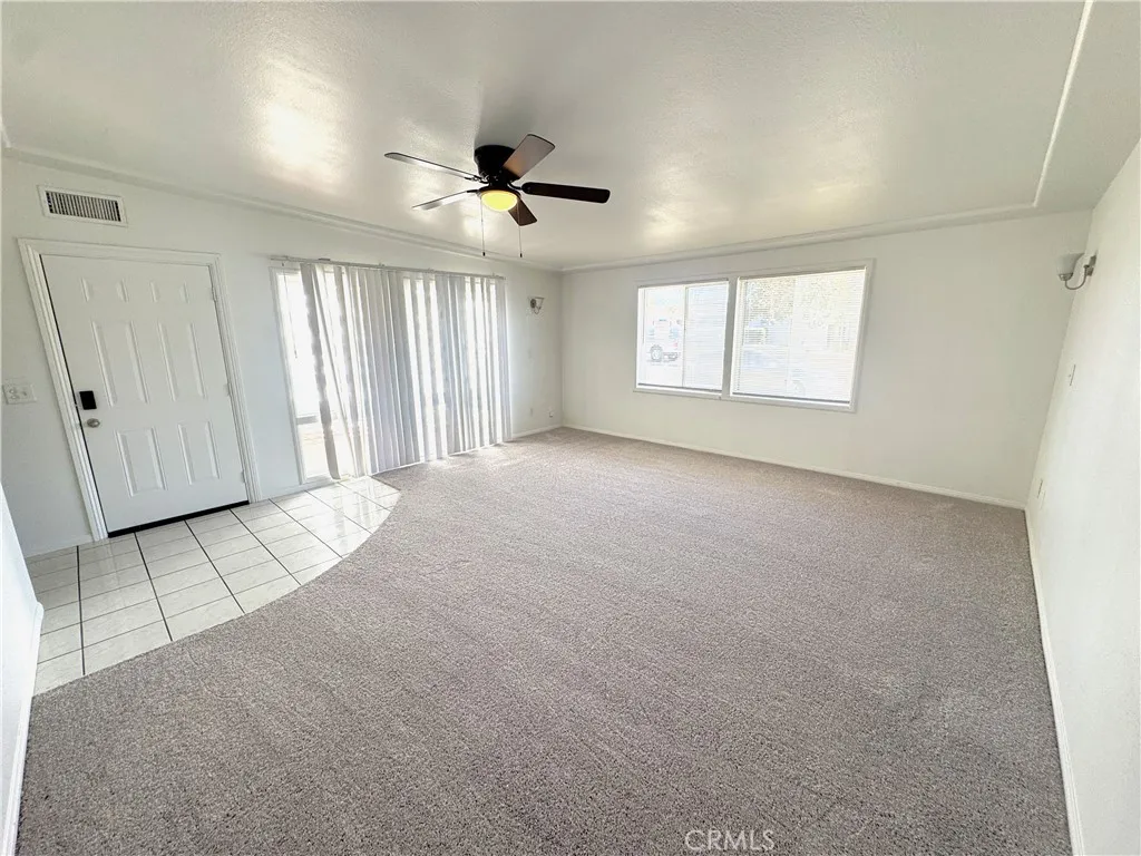 https://cdn.realtyfeed.com/cdn/127/306651935/0fe6c7da2ddabcc871b83e06e7e71bc7.webp