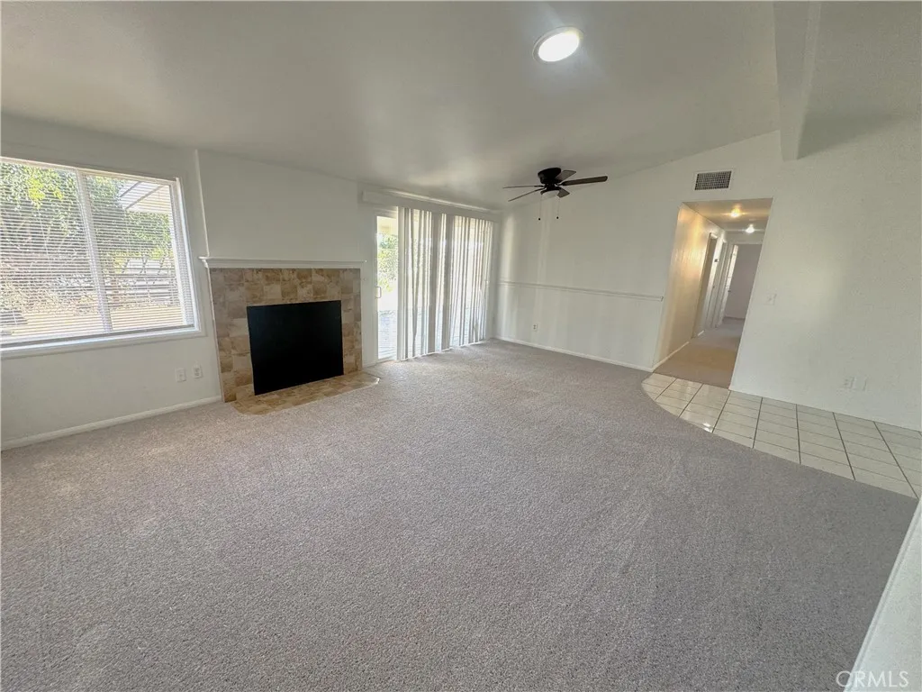 https://cdn.realtyfeed.com/cdn/127/306651935/16c5aec774cc766957b89dc06904ad43.webp