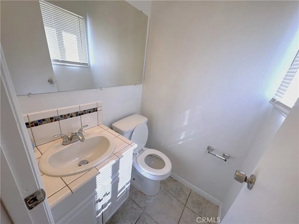 https://cdn.realtyfeed.com/cdn/127/306651935/dc4a0877e370d33e9fea6698e1742e63.webp