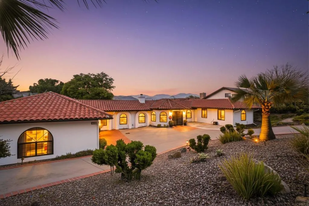 15647 Calistoga Drive, Ramona, CA, 92065