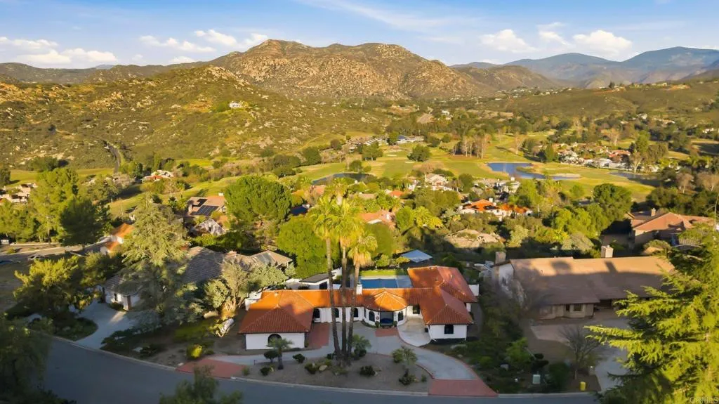 15647 Calistoga Drive, Ramona, CA, 92065
