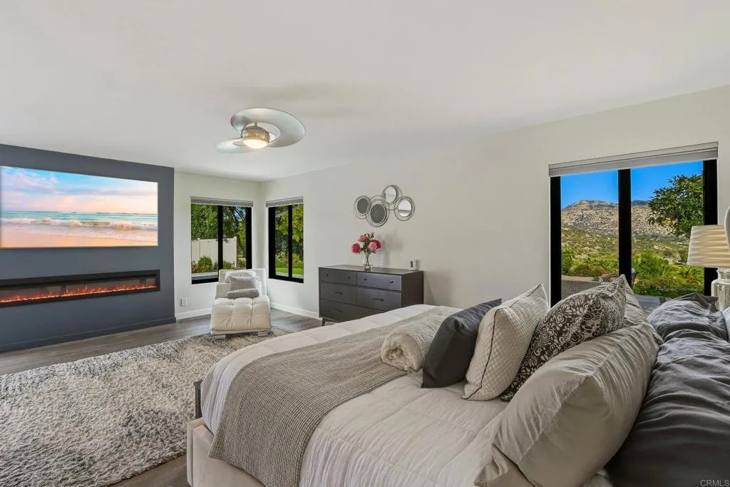 https://cdn.realtyfeed.com/cdn/127/306651936/72330651da3f6f55fedb1d8950b6f1de.webp