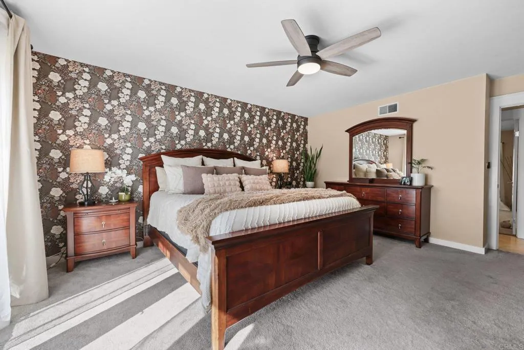 https://cdn.realtyfeed.com/cdn/127/306651939/5a5d8521219559bc5111fad1c7352c3a.webp