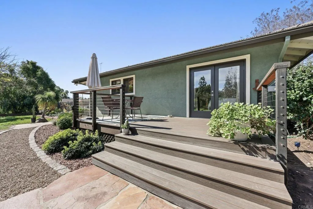 https://cdn.realtyfeed.com/cdn/127/306651939/641582619d96844ae00b4017a8f70d78.webp