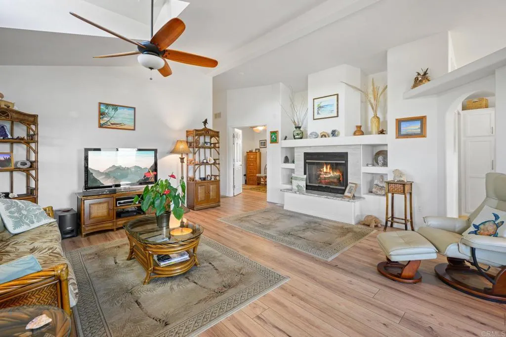 https://cdn.realtyfeed.com/cdn/127/306651942/052575d20f207bc95a59b782de801192.webp