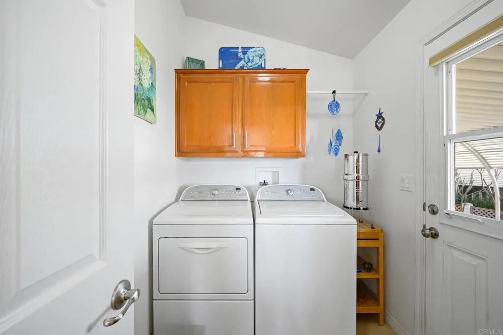 https://cdn.realtyfeed.com/cdn/127/306651942/e1a1cb40200ee07e36c3761c648e06a2.webp