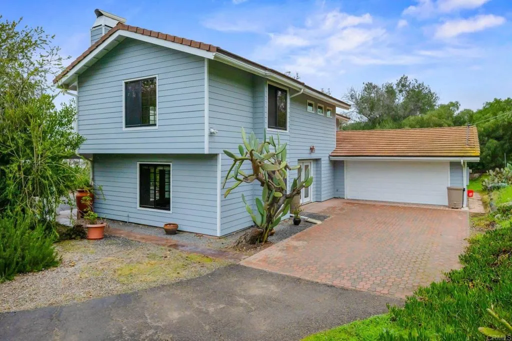 2278 Bautista Avenue, Vista, CA 92084 - Photo 2 of 40, Vista, CA