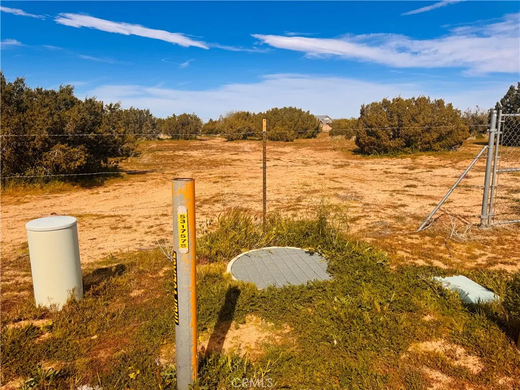 22 West Ave O8 West, Palmdale, CA 93551 - Photo 2 of 10, Palmdale, CA