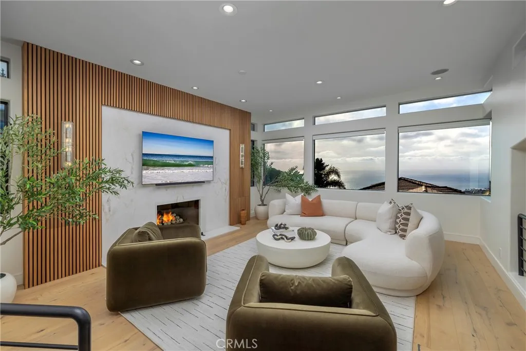 1425 Skyline Drive, Laguna Beach, CA 92651 - Photo 5 of 52, Laguna Beach, CA