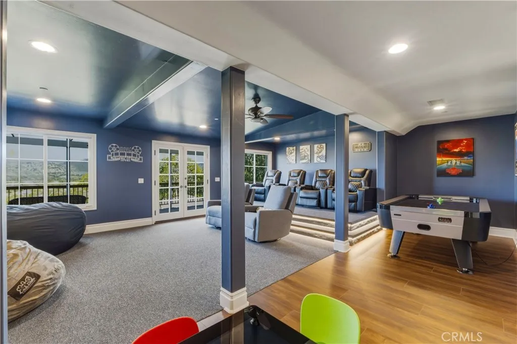 https://cdn.realtyfeed.com/cdn/127/306652021/5ff7c44ccbccbb72421e4e3ff17d138a.webp