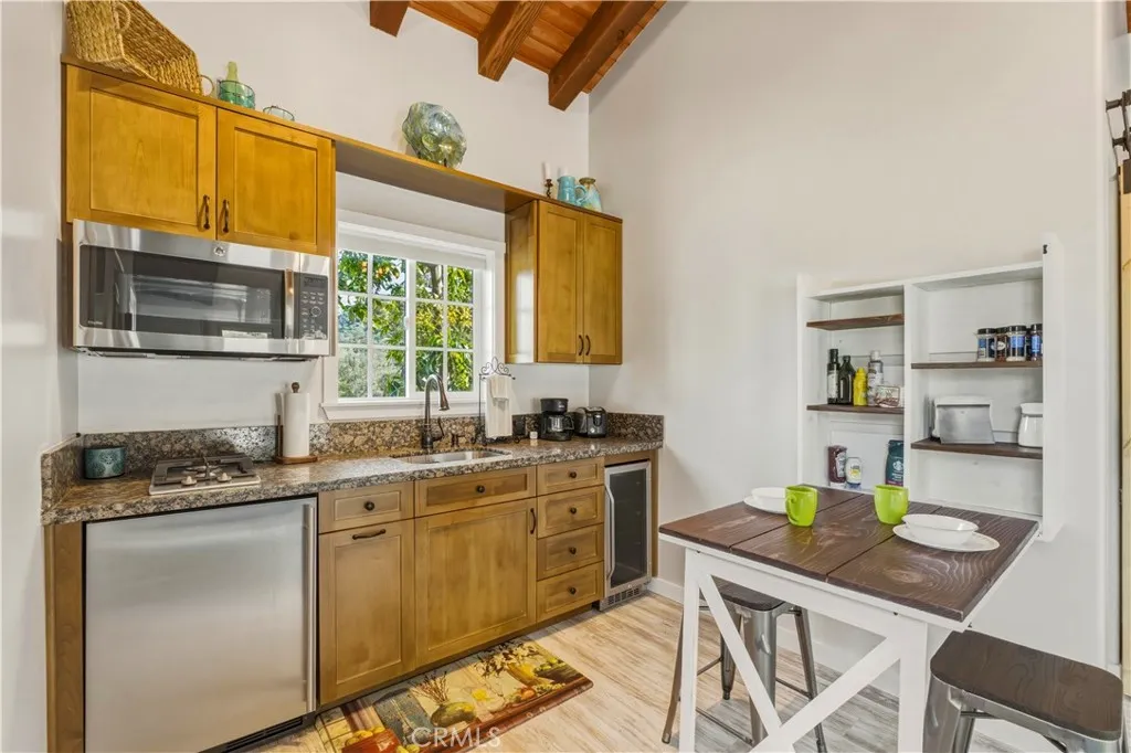 https://cdn.realtyfeed.com/cdn/127/306652021/a4c7dda9524055f3b0b6baaca7f1db77.webp