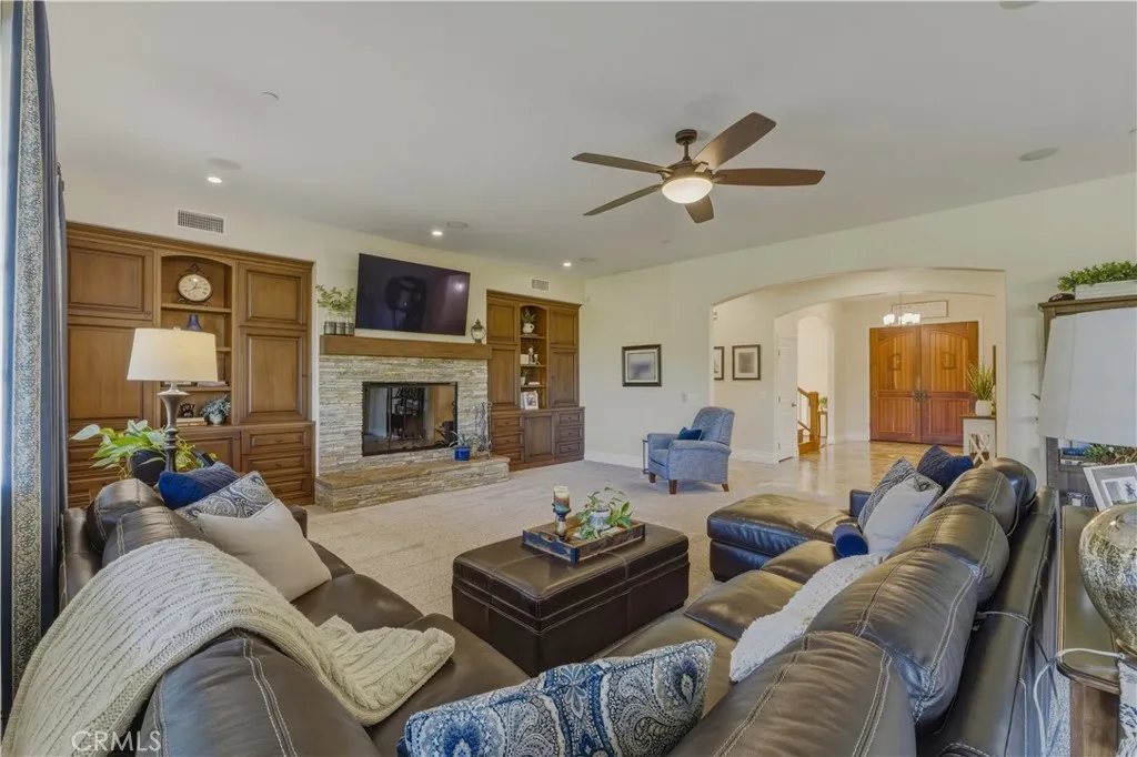 https://cdn.realtyfeed.com/cdn/127/306652021/d31e0f73fa55b15e3e431430440f6616.webp
