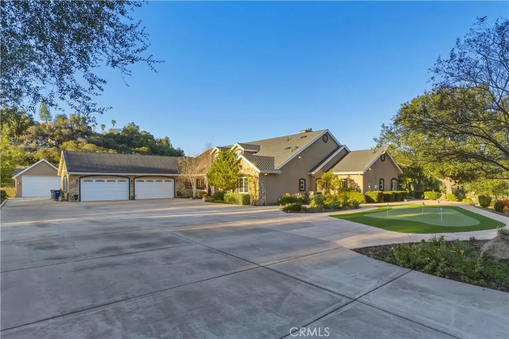 https://cdn.realtyfeed.com/cdn/127/306652021/dfb73b87eabca4c65da183abe6e11df5.webp