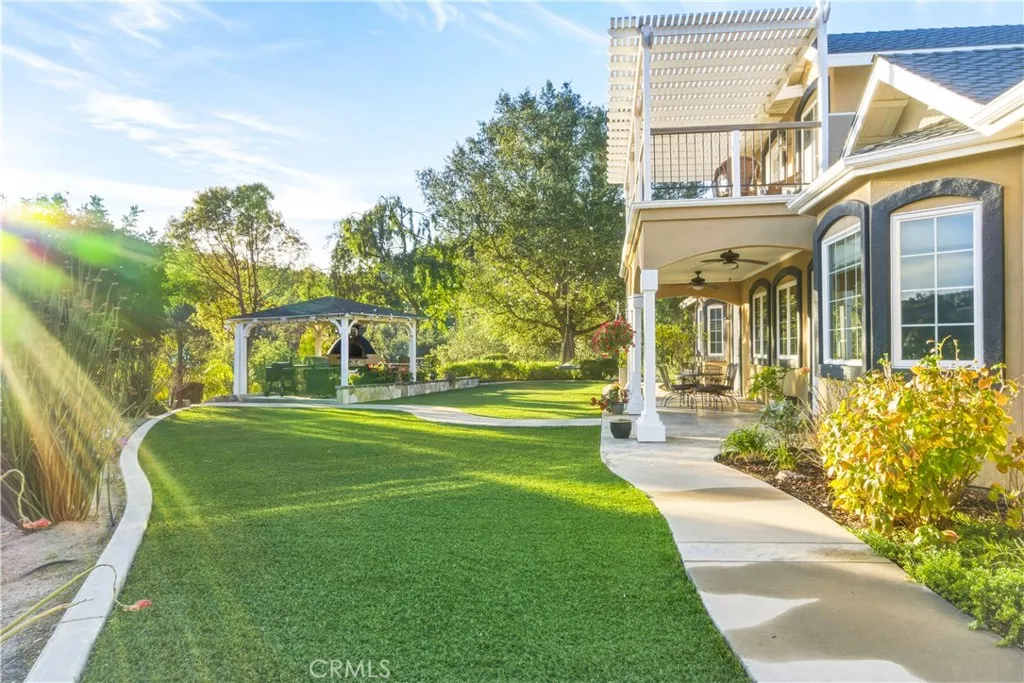 https://cdn.realtyfeed.com/cdn/127/306652021/f379f6d7a2c2d41254634ef991e31c57.webp