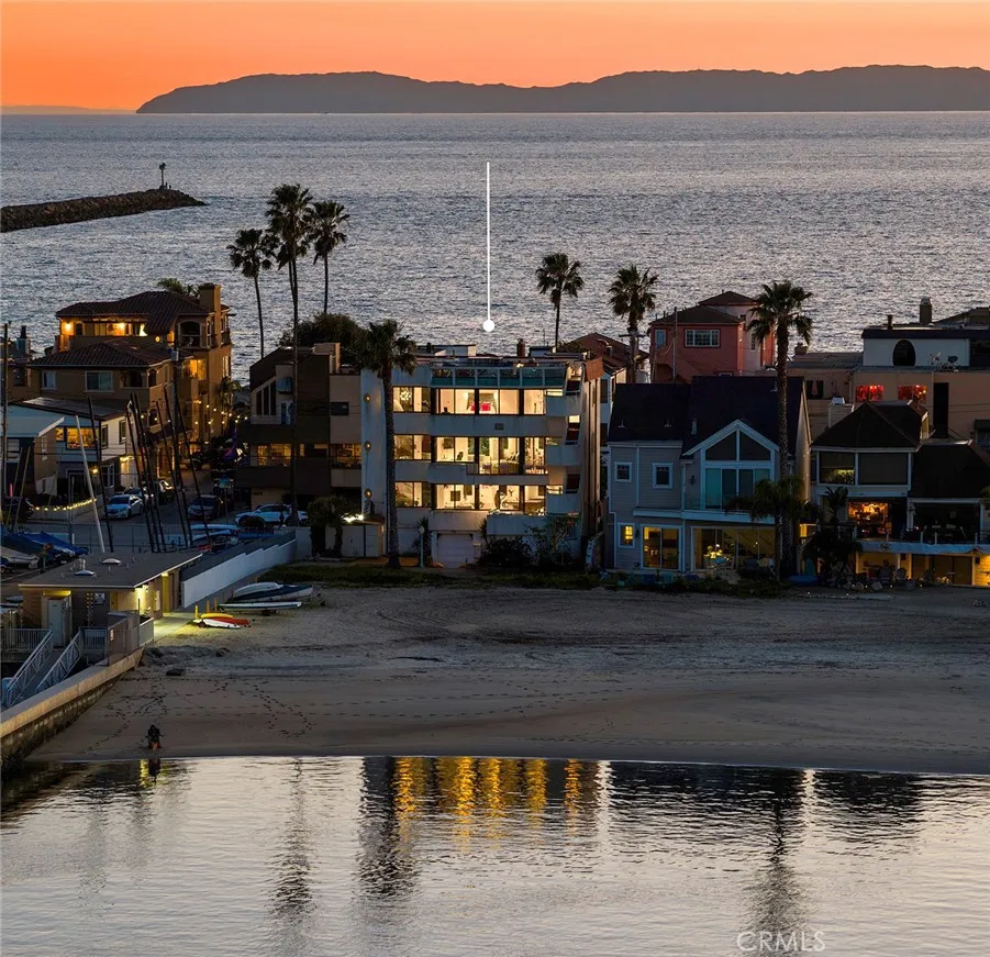 Long Beach, CA 90803