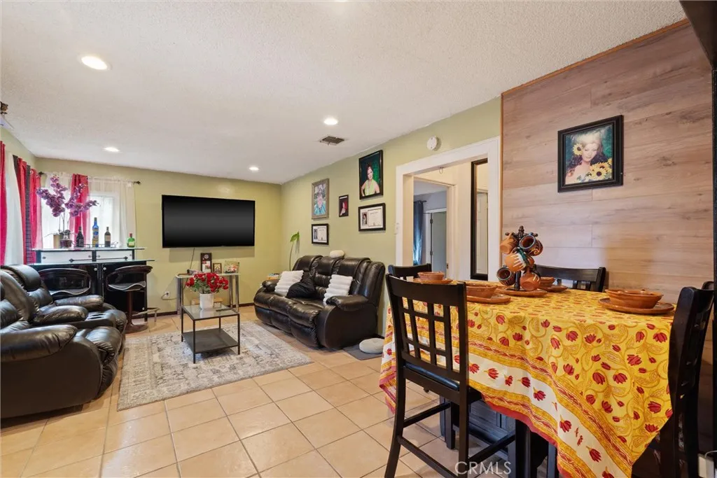 511 S Pannes, Compton, CA 90221 - Photo 5 of 38, Compton, CA