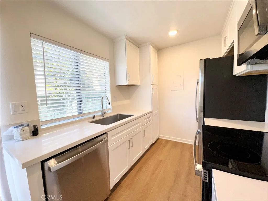 23220 Orange Unit 1, Lake Forest, CA 92630 - Photo 5 of 18, Lake Forest, CA