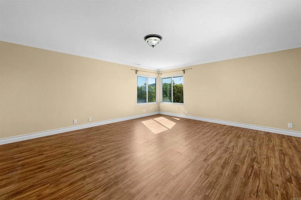 https://cdn.realtyfeed.com/cdn/127/306652146/294c63dae62311a761012c3a27a78ec9.webp