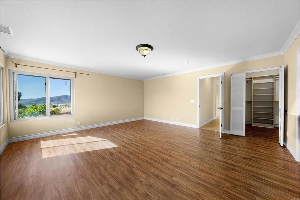 https://cdn.realtyfeed.com/cdn/127/306652146/ab0793dc8abad0e2bb90c4693b8ed0de.webp