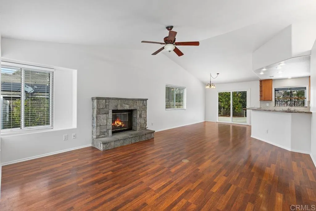 https://cdn.realtyfeed.com/cdn/127/306652165/d4cd2495c4842b8b6d115a8551b8f4a4.webp