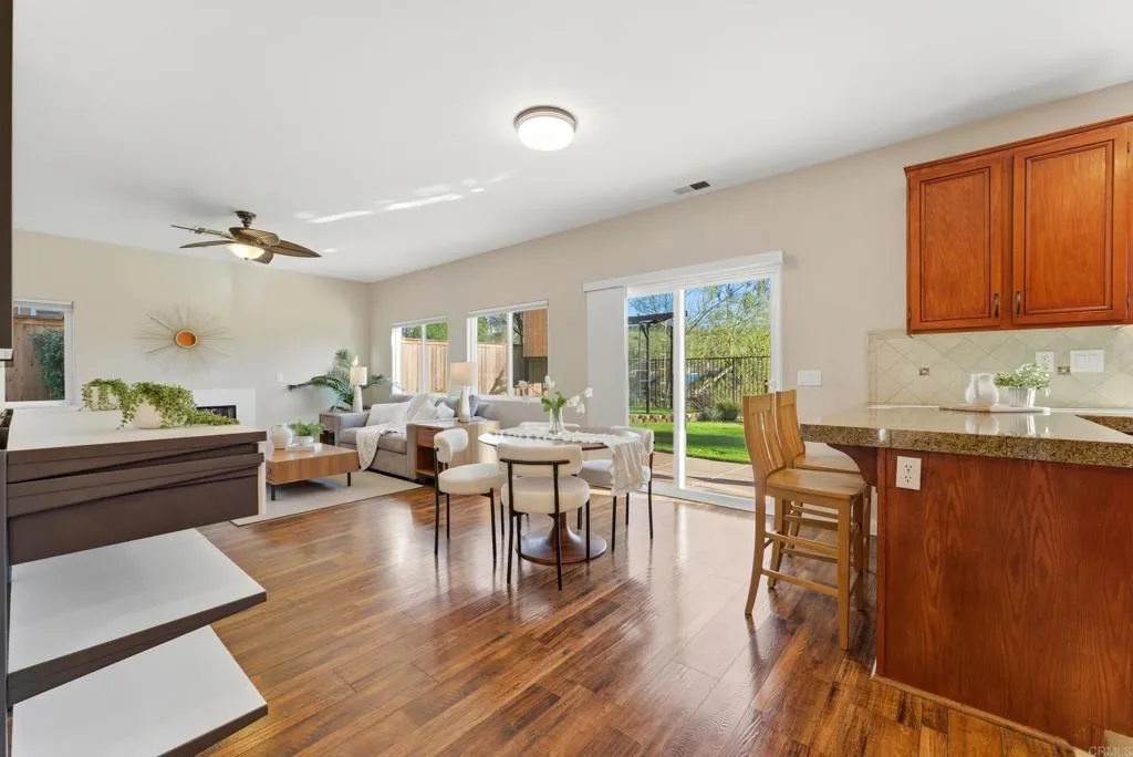 https://cdn.realtyfeed.com/cdn/127/306652293/f25c462767b9de4173eff56972b2396e.webp