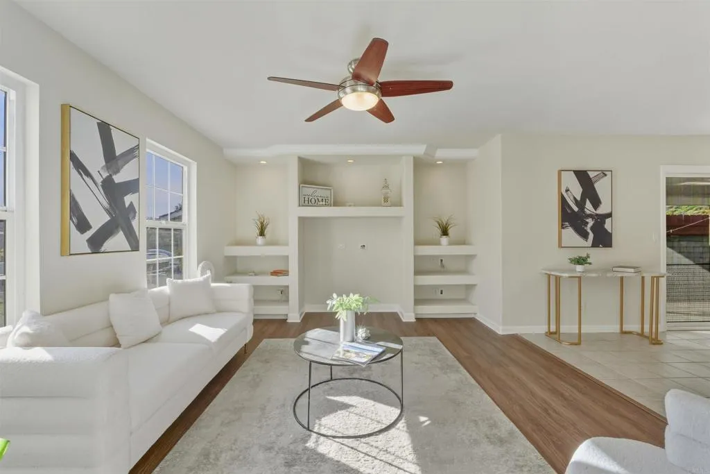 https://cdn.realtyfeed.com/cdn/127/306652309/1252a5a507dea34a74996ddc2bdb8162.webp