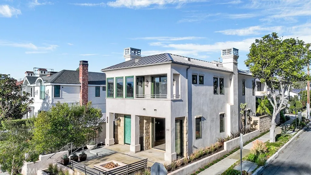 9 AGOSTINO, Newport Coast, CA, 92657