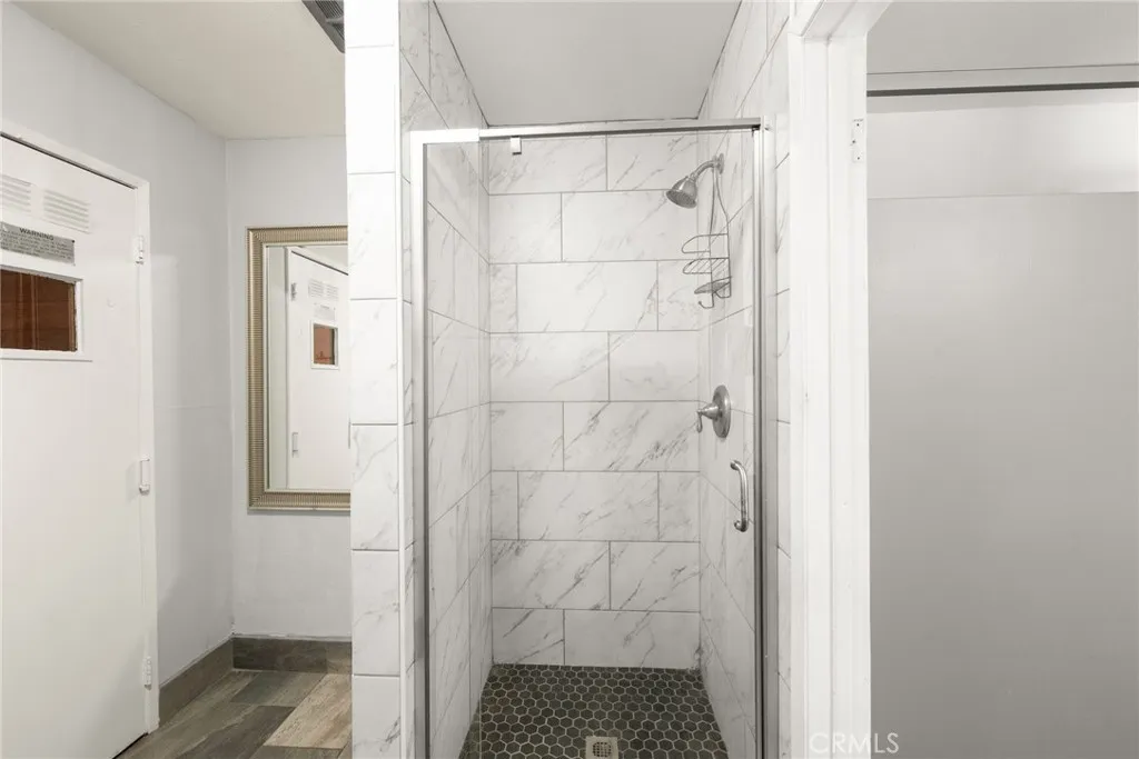 https://cdn.realtyfeed.com/cdn/127/306652348/629c5811c071be7a1eda37998174f128.webp