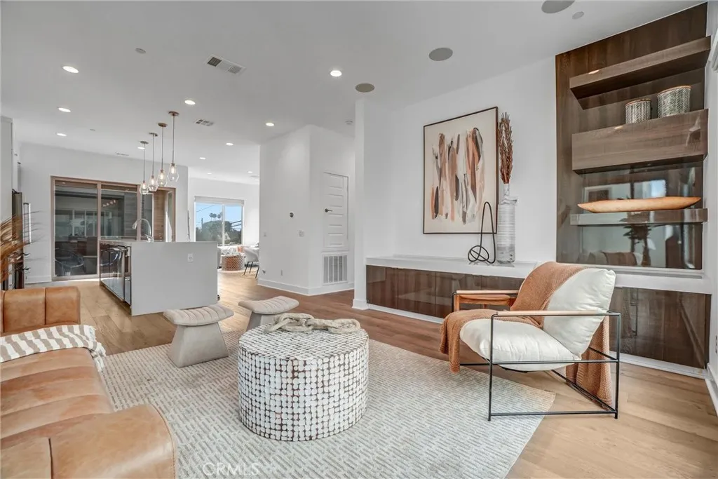 24 Ebb Tide, Newport Beach, CA 92663 - Photo 3 of 50, Newport Beach, CA