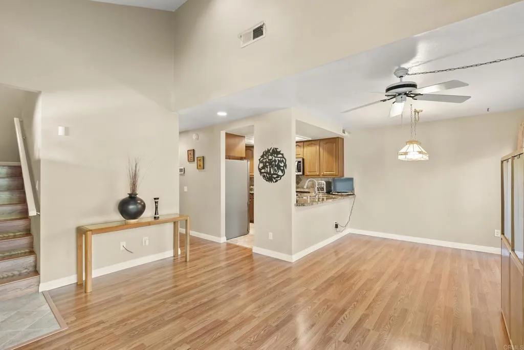 https://cdn.realtyfeed.com/cdn/127/306652457/25dec78a6e657715b8faf58b1a1bfc30.webp