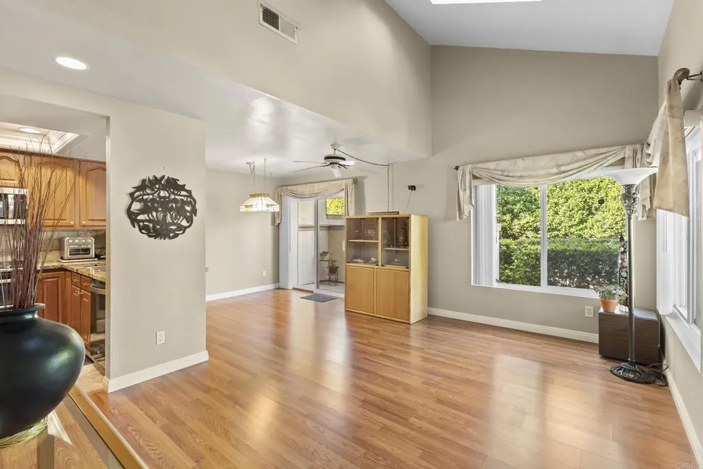 Photo #4: PTP2601468 Listing: Photo #4