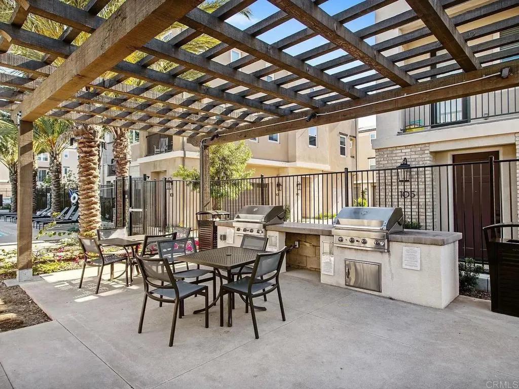 https://cdn.realtyfeed.com/cdn/127/306652496/d5dd12134f83875f5b92368531c88432.webp