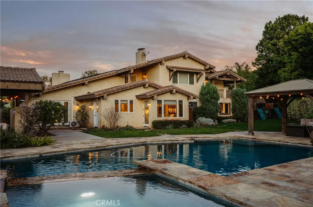 18162 Stratford Circle