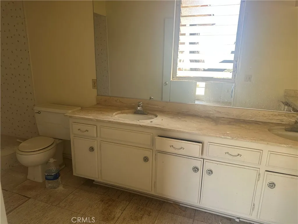 16986 Encino Hills Drive, Encino, CA, 91436