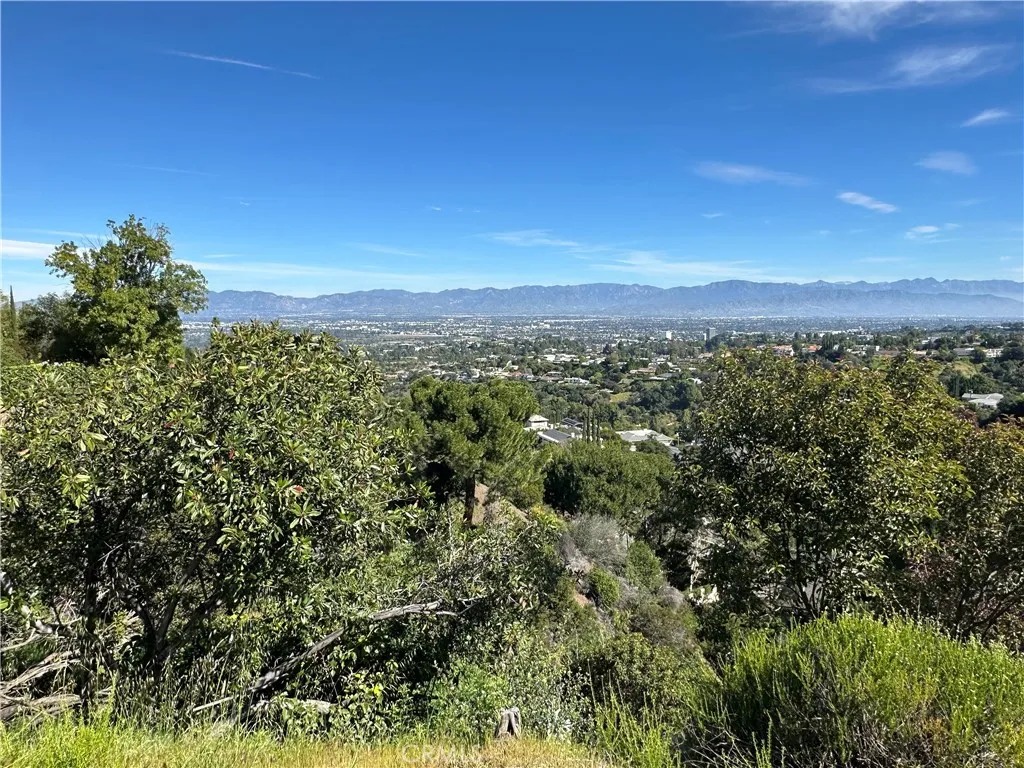 16986 Encino Hills Drive, Encino, CA, 91436
