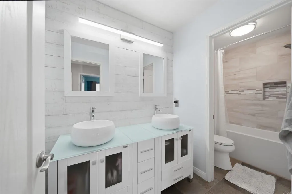https://cdn.realtyfeed.com/cdn/127/306652553/19f4a9a0efd35849b82f3065883426ee.webp