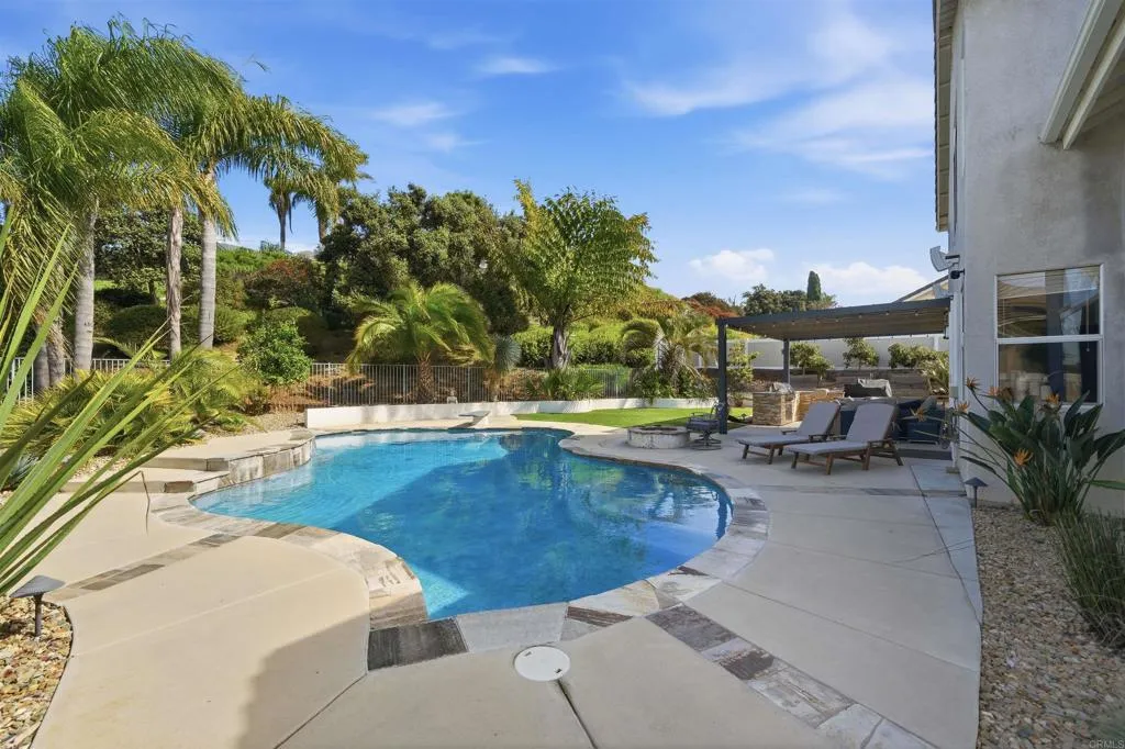 https://cdn.realtyfeed.com/cdn/127/306652553/61bb475b74dca520b163074141c29b9a.webp