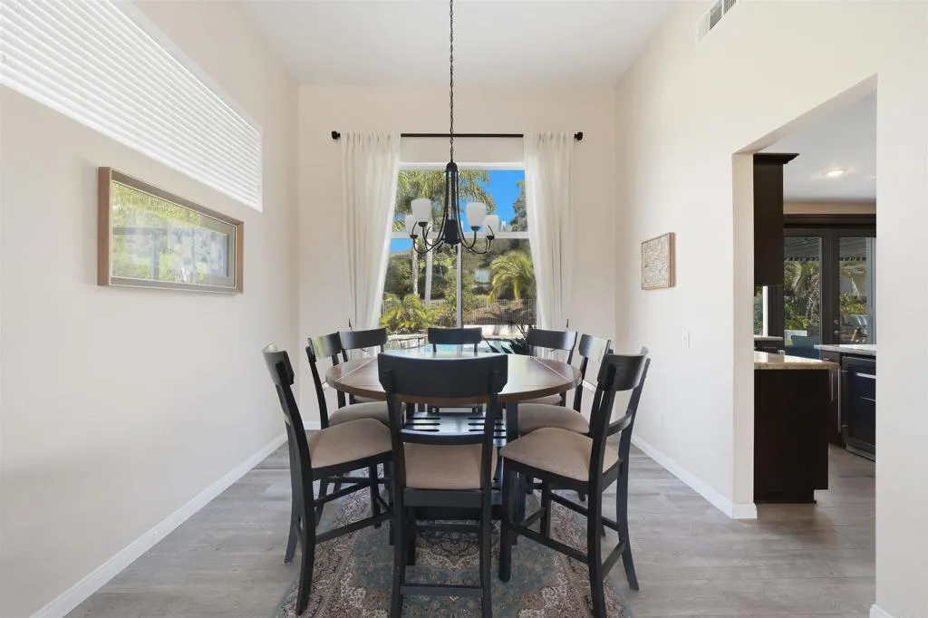 https://cdn.realtyfeed.com/cdn/127/306652553/d23fe54837e25e0adca31304967e8071.webp