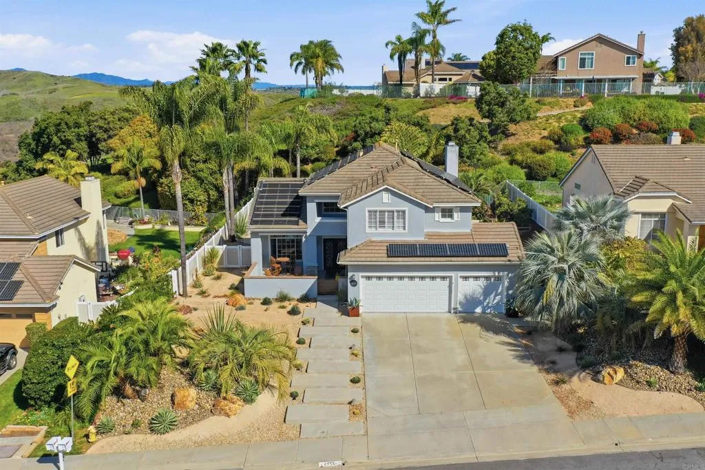https://cdn.realtyfeed.com/cdn/127/306652553/d8d93f326787062932e1944bcc3af6bd.webp