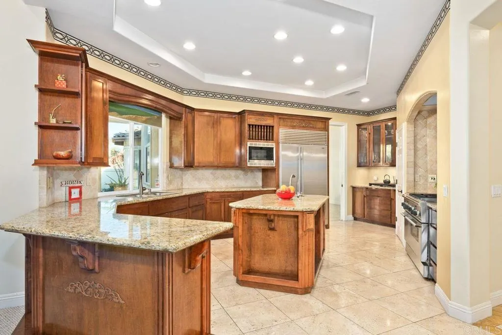 Photo #9: PTP2601476 Listing: Photo #9