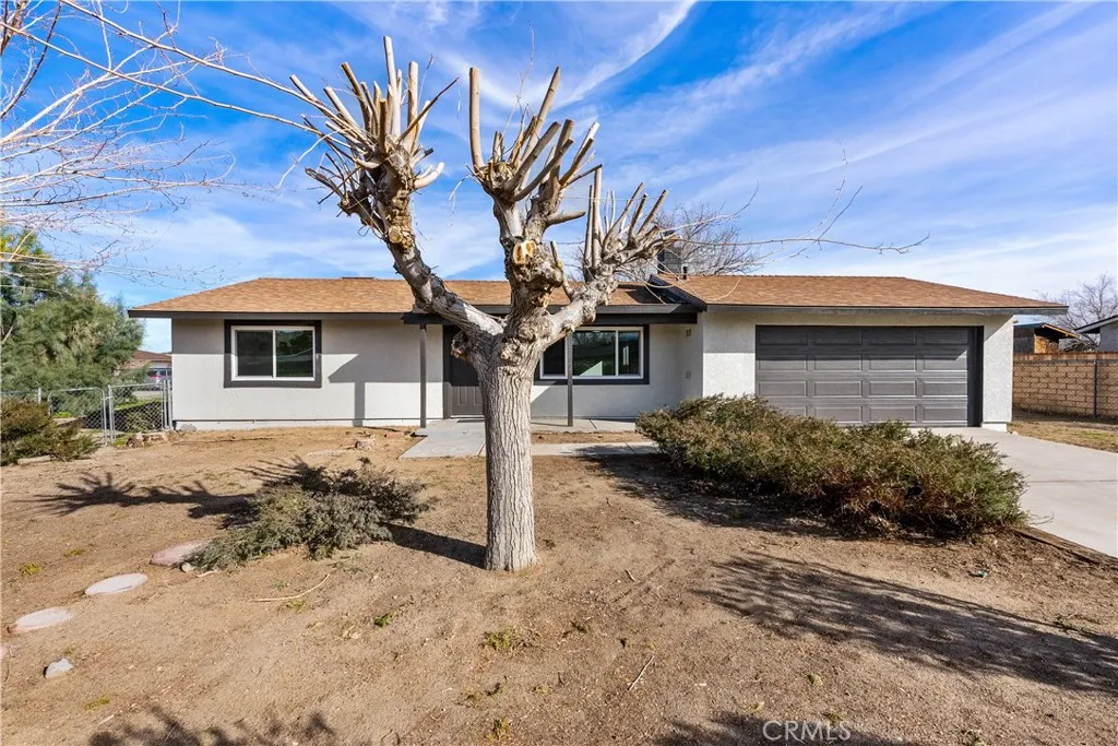 16105 Newmont, Lancaster, CA 93535 - Photo 3 of 42, Lancaster, CA