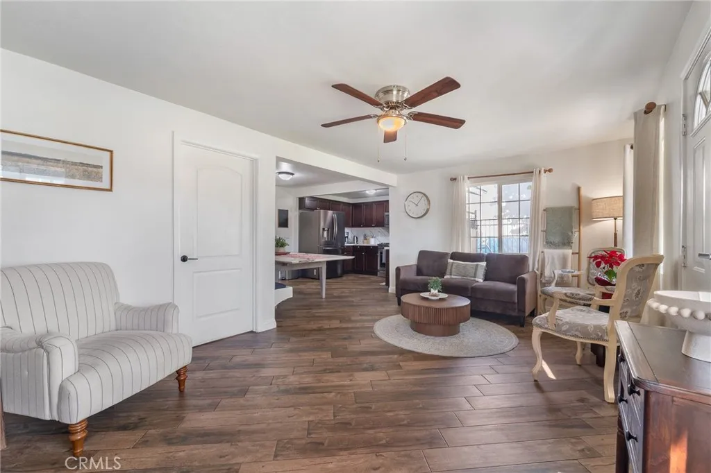 11113 Van Buren Avenue, Inglewood, CA 90044 - Photo 5 of 29, Inglewood, CA