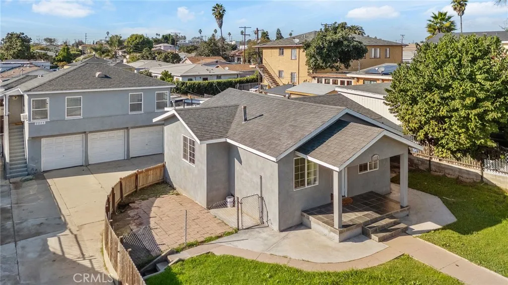 11113 Van Buren Avenue, Inglewood, CA 90044 - Photo 3 of 29, Inglewood, CA
