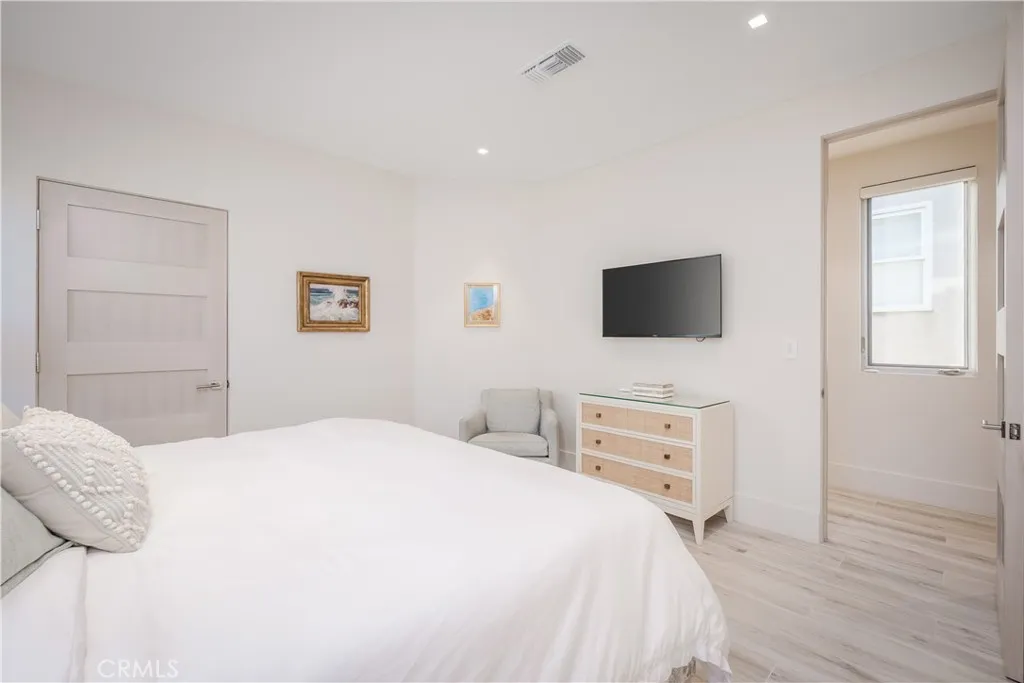 3407 Oceanfront, Newport Beach, CA, 92663