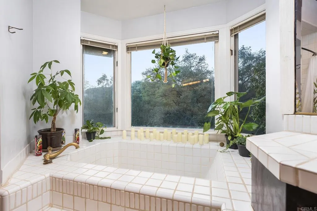 https://cdn.realtyfeed.com/cdn/127/306652700/4354aad6d291749c8582eaf202937f39.webp