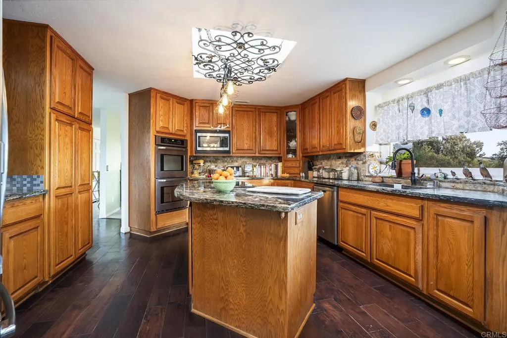 https://cdn.realtyfeed.com/cdn/127/306652700/96800b0501c624397af35b89a4427026.webp