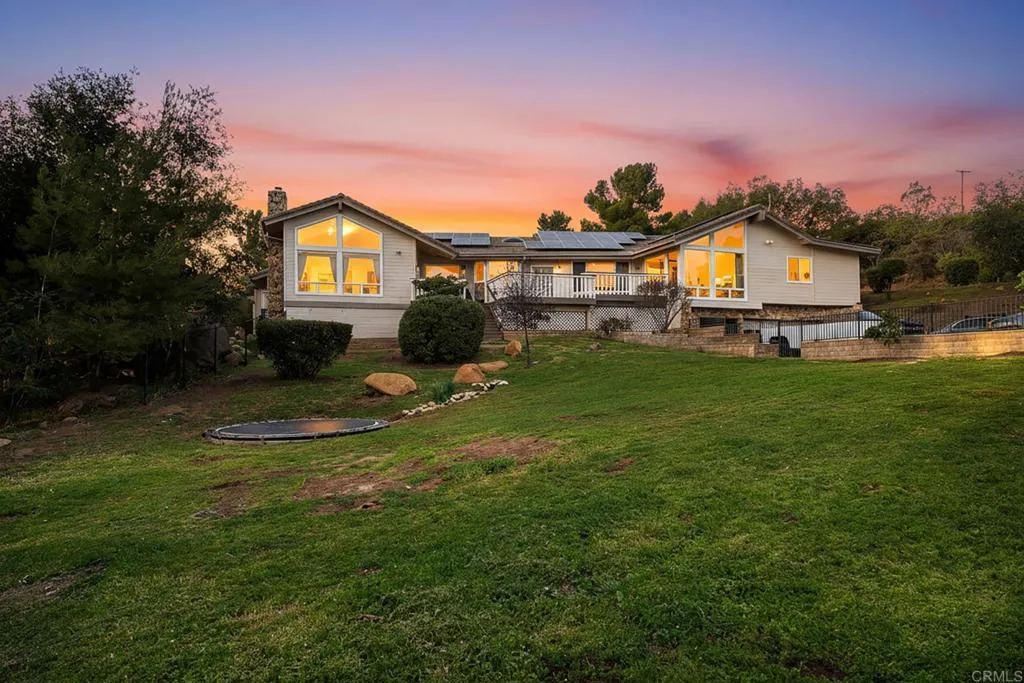 https://cdn.realtyfeed.com/cdn/127/306652700/9c9bb0909721fb883d9f0693bc5f9357.webp
