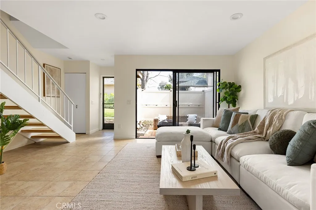 28845 Conejo View, Agoura Hills, CA 91301 - Photo 4 of 18, Agoura Hills, CA